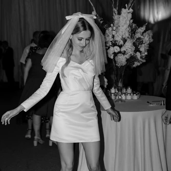 Булчинска рокля с открити рамене и дълги ръкави, Къси мини лесно атласное сватбена рокля