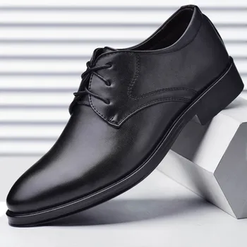 Нова Черна Мъжки обувки от Изкуствена кожа, модела обувки в света на стил, Универсална Ежедневна Амортизирующая износостойкая Обувки 2023 Chaussure Homme