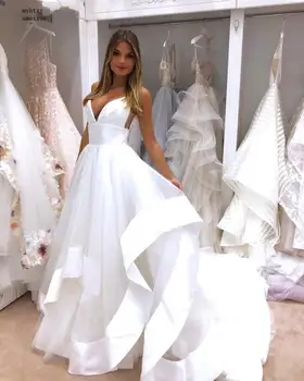 Секси Сватбена рокля на спагети презрамки с отворен гръб 2023, Бели сатенени къдри, Буйни тюлевые Плажни сватбени рокли Vestidos De Noiva