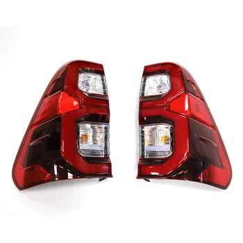 Цена на едро Пушена черен, Червен Цвят, led задни светлини за Toyota Hilux