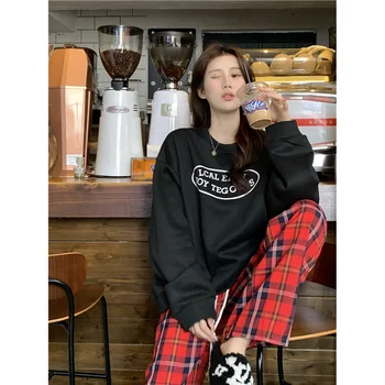 Черен Дамски Hoody с кръгло деколте и винтажными букви с дълъг ръкав, Корейската мода, Casual стил Y2K, 2023, НОВИ есенни дамски блузи цвят Каки